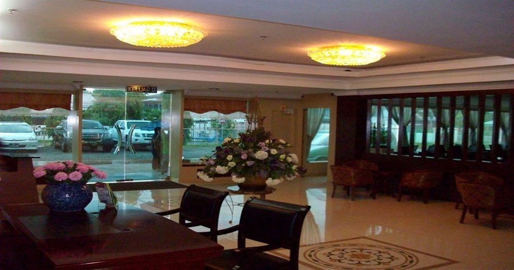 Hôtel Yaho à Kota Kinabalu Extérieur photo